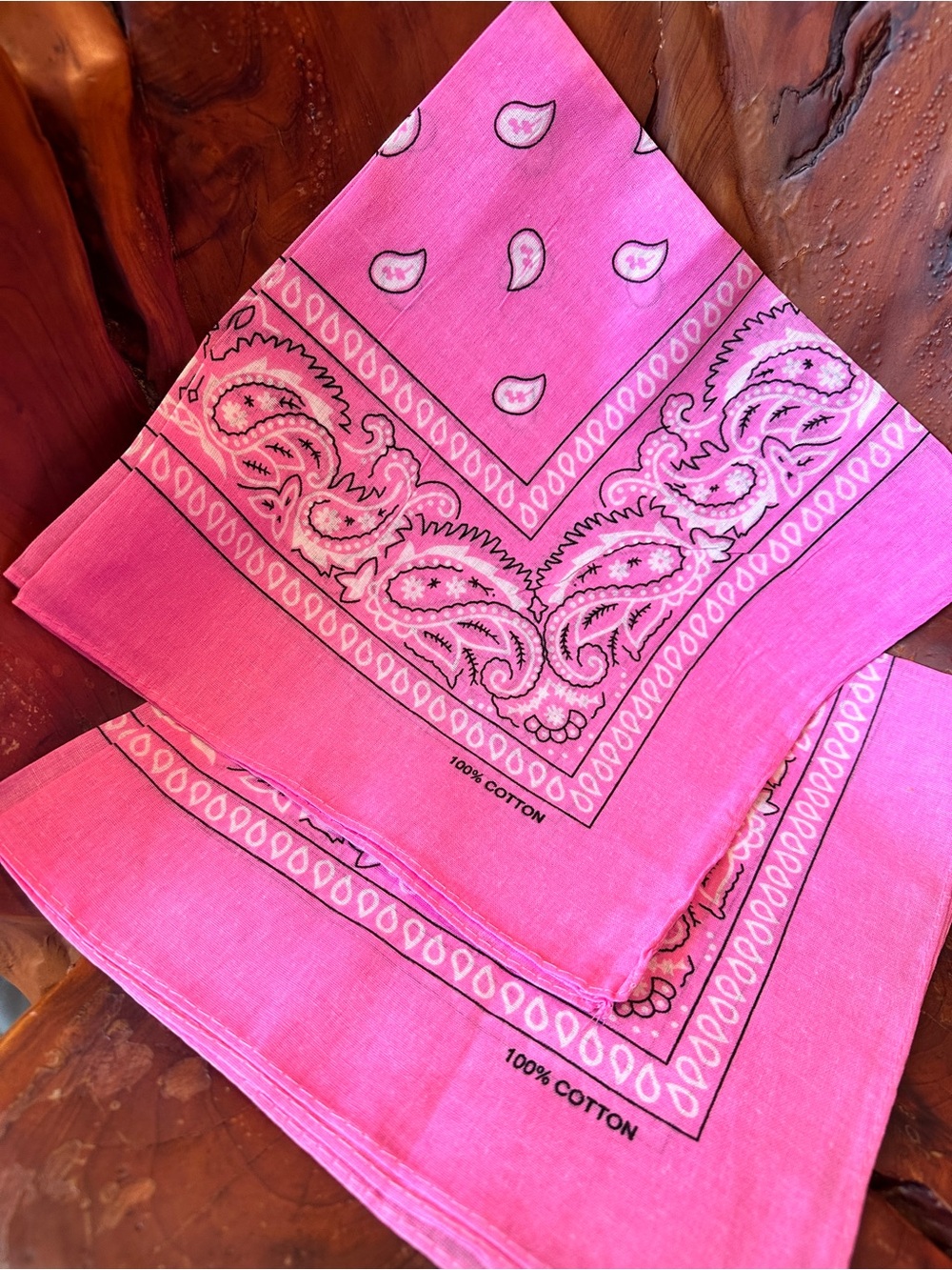 NWT 💖🤍💖 Pink Paisley Cotton Bandana Set Of 2 💯 Cotton